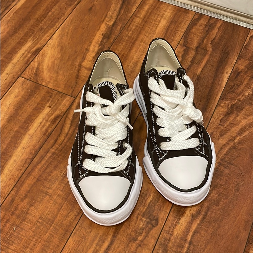 Black and White Canvas Sneakers with Rubber Sole